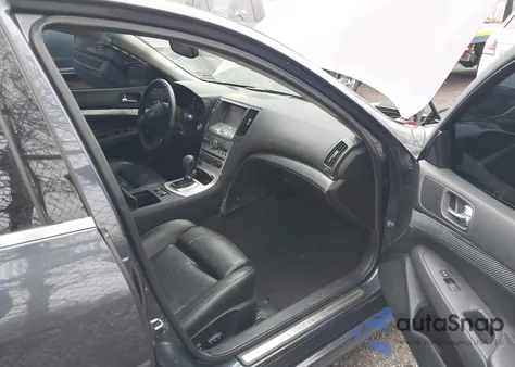 2009 Infiniti G37X z USA, uszkodzony, nr VIN JNKCV61F79M355837